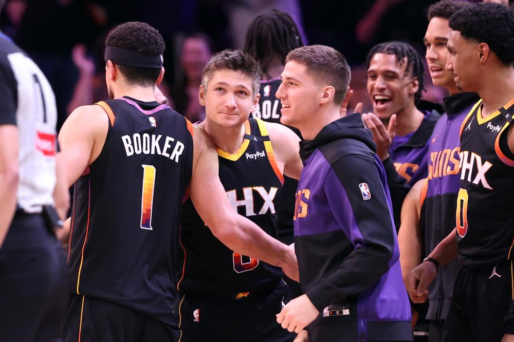 而在赛场外 而在赛场外